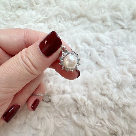 White Pearl Pendant on Silver Chain Necklace - Picture 5 of 6